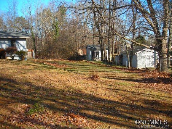 24 McDonald Road Arden, NC 28704 - Photo 9 of 12 Gallery Image 9