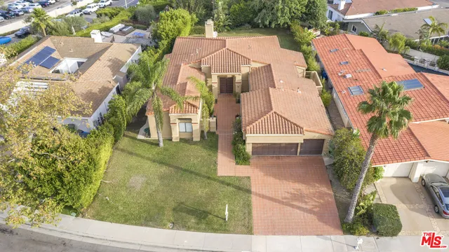 $13,000 | 3516 Malibu Country Drive, Malibu, CA 90265