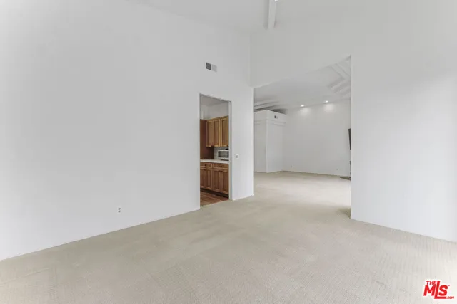 $13,000 | 3516 Malibu Country Drive, Malibu, CA 90265