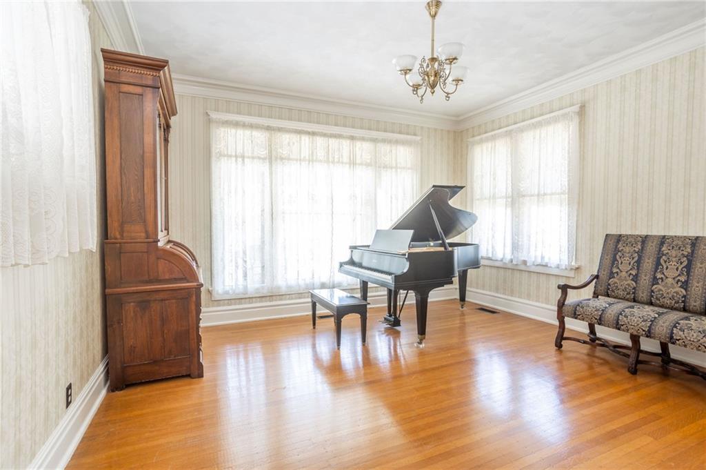 320 West 12th Street Anderson, IN 46016 - Photo 9 of 43