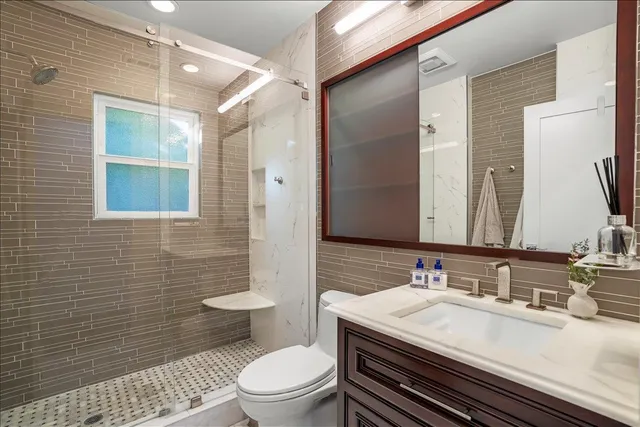 $3,199,000 | 16760 Magneson Loop, Los Gatos, CA 95032