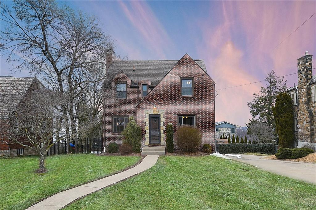 726 Greenlee Road Pittsburgh, PA 15227 - Photo 1 of 25