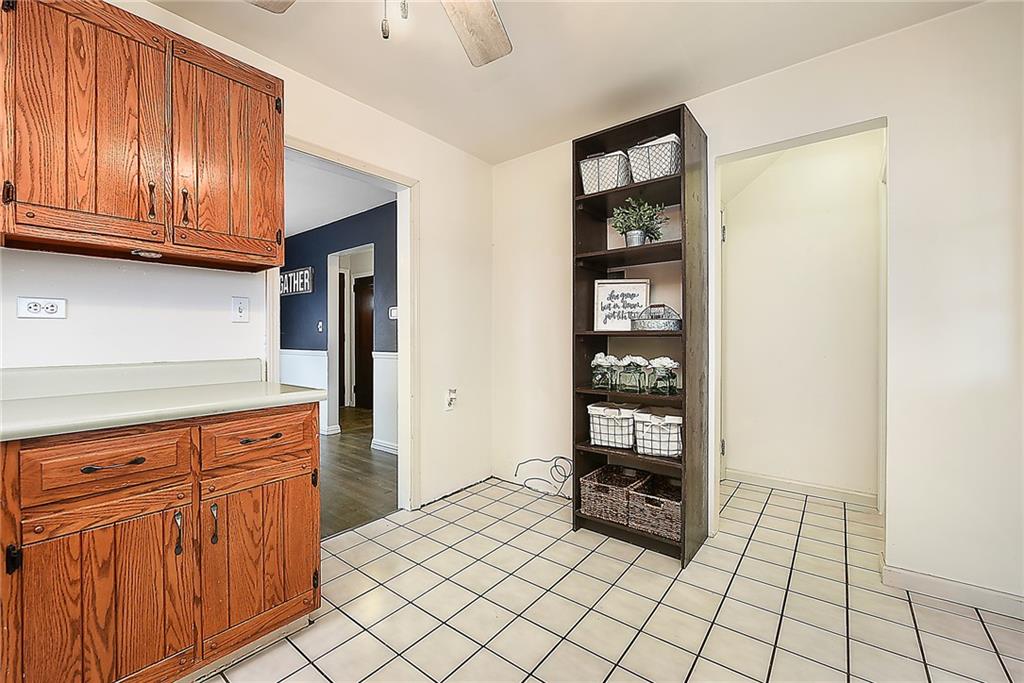 726 Greenlee Road Pittsburgh, PA 15227 - Photo 10 of 25