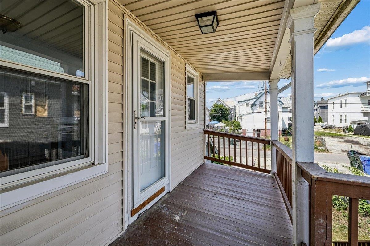336 Spruce Street Manchester, NH 03103 - Photo 41 of 44