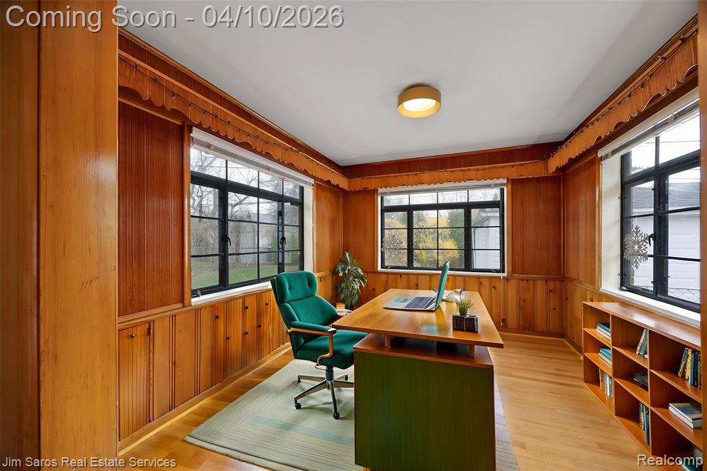 1101 Torrey Road Grosse Pointe Woods, MI 48236 - Photo 8 of 29 Gallery Image 8