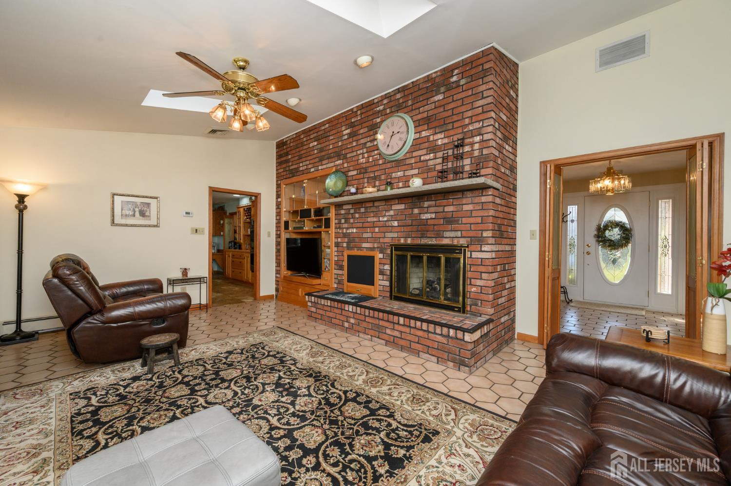 1404 Columbus Road Burlington, NJ 08016 - Photo 16 of 60 Gallery Image 16