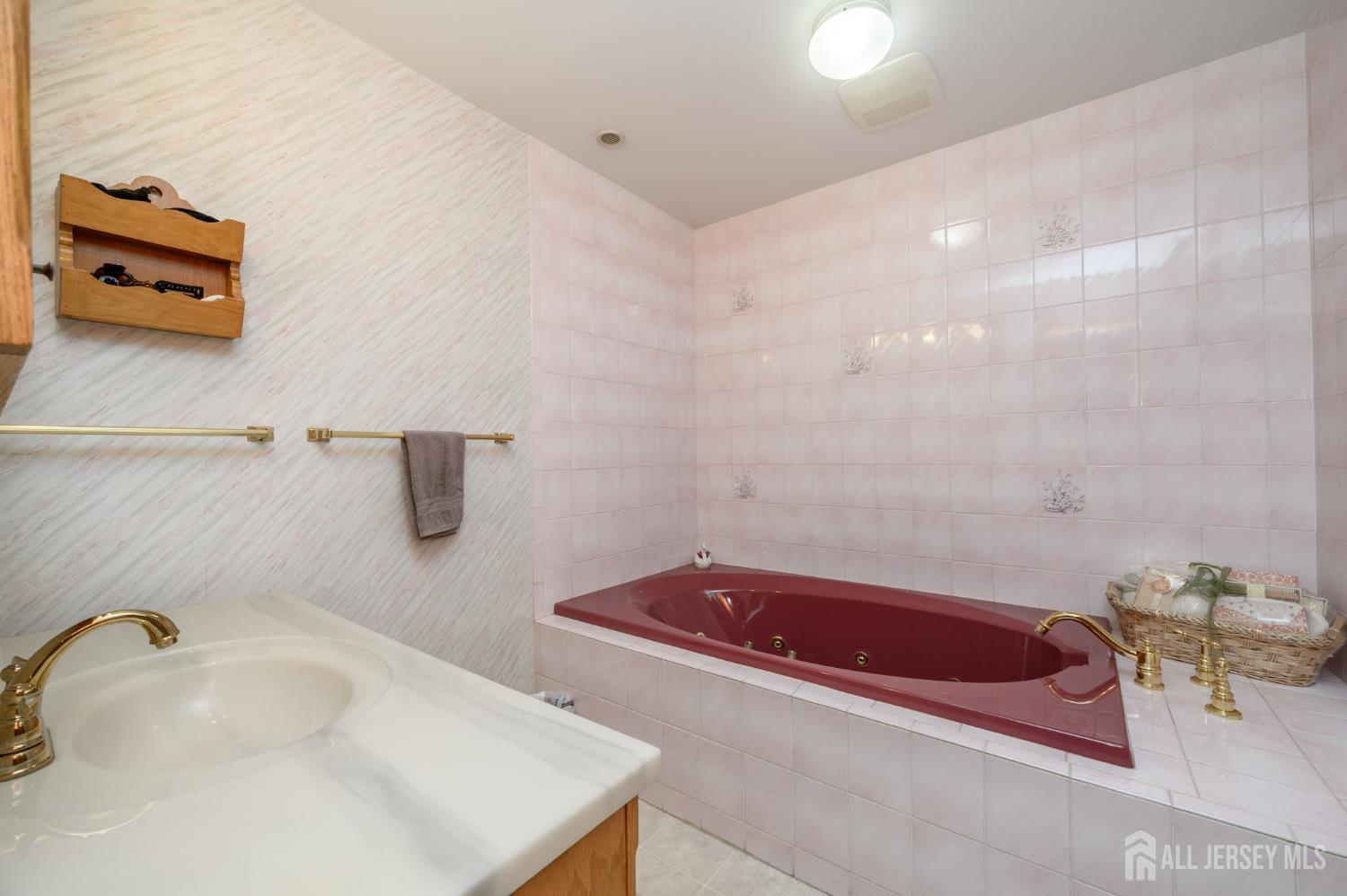 1404 Columbus Road Burlington, NJ 08016 - Photo 30 of 60 Gallery Image 30
