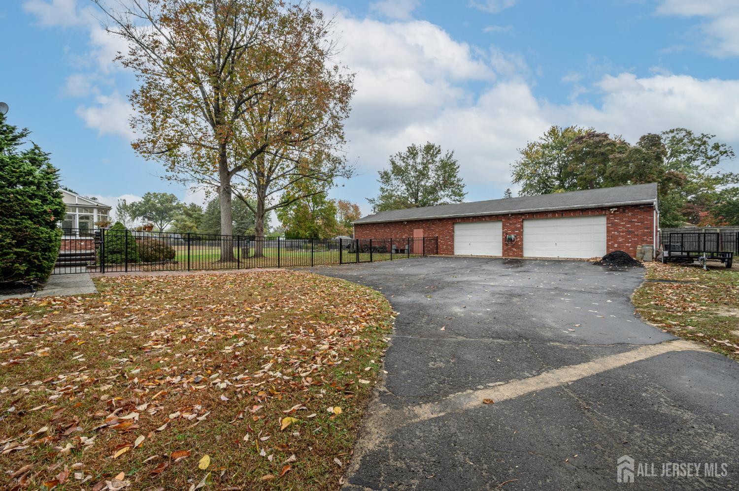1404 Columbus Road Burlington, NJ 08016 - Photo 51 of 60 Gallery Image 51