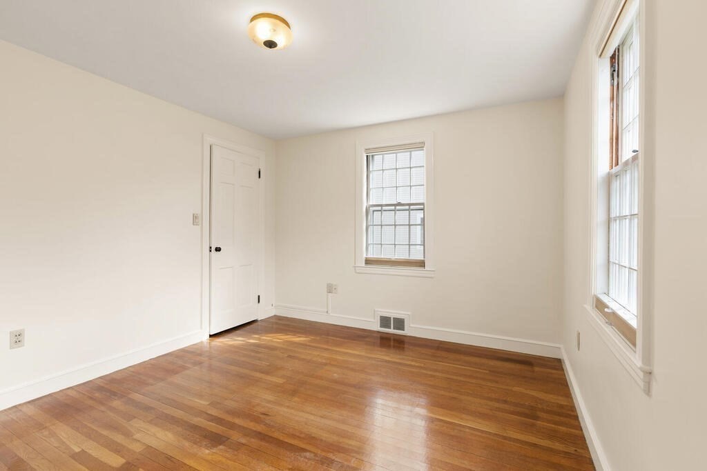 25 Albamont Road Winchester, MA 01890 - Photo 17 of 35 Gallery Image 17