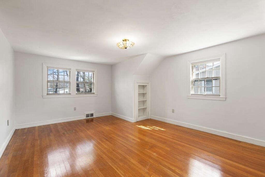 25 Albamont Road Winchester, MA 01890 - Photo 20 of 35 Gallery Image 20