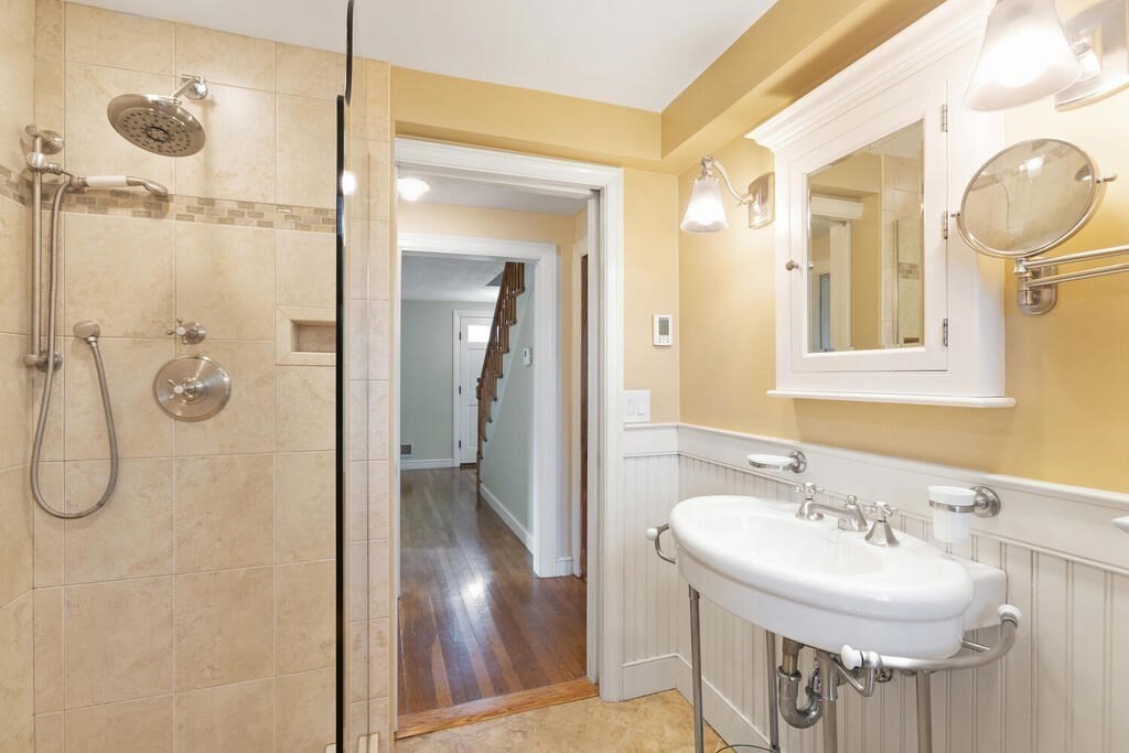 25 Albamont Road Winchester, MA 01890 - Photo 24 of 35 Gallery Image 24