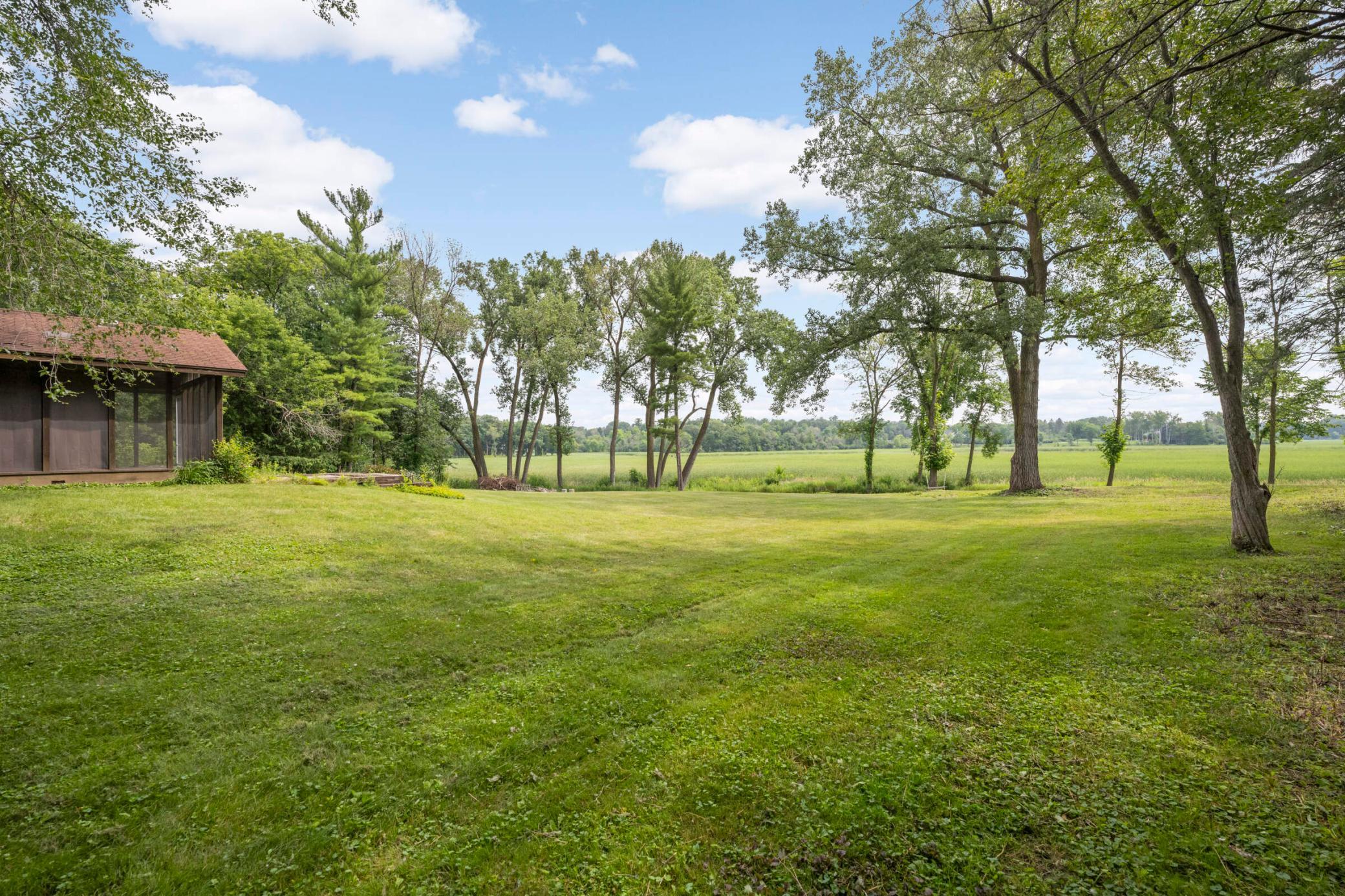 860 Brown Road South Wayzata, MN 55391 - Photo 3 of 19 Gallery Image 3