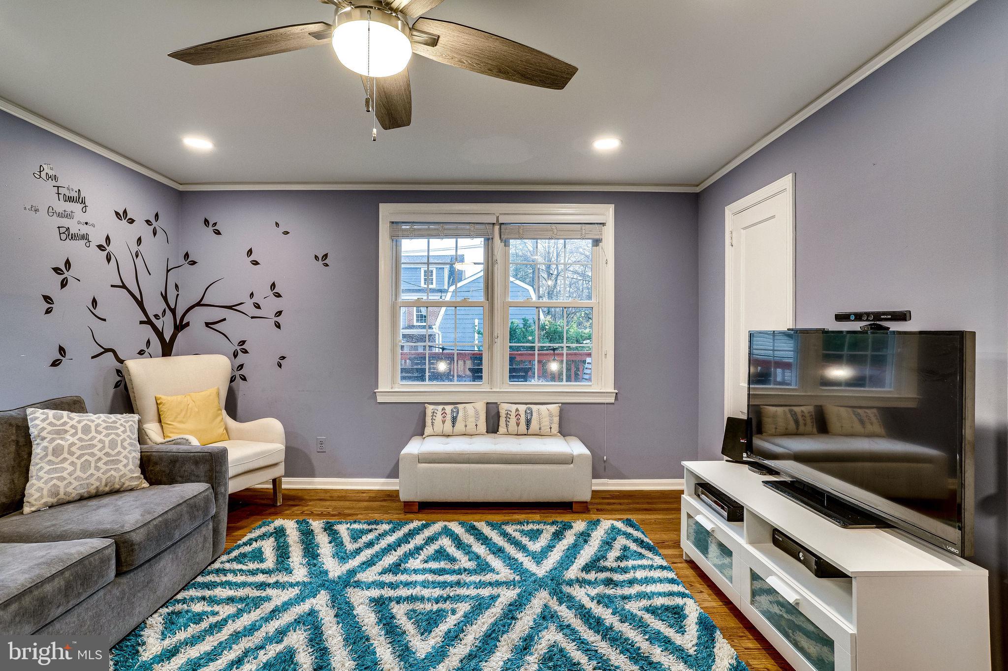 9907 Renfrew Road Silver Spring, MD 20901 - Photo 7 of 32