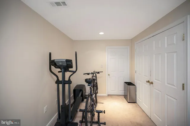 $915,000 | 9309 East Carondelet Drive, Manassas Park, VA 20111