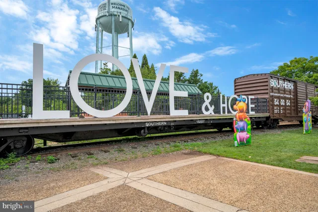 $915,000 | 9309 East Carondelet Drive, Manassas Park, VA 20111