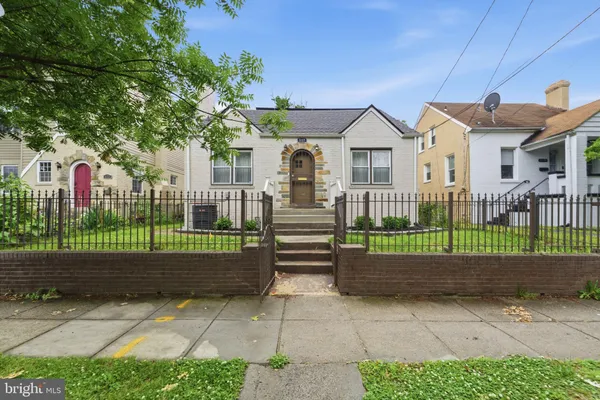 $4,950 | 517 Lebaum Street Southeast, Washington, DC 20032