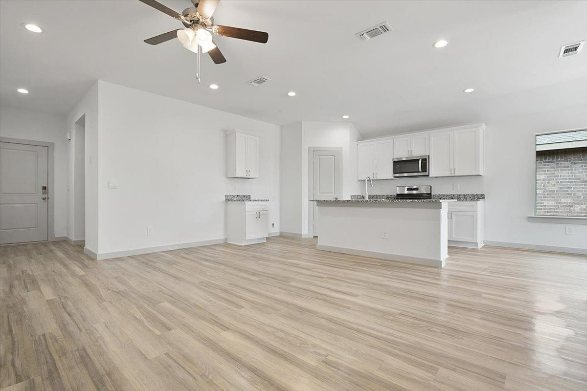 7342 9th Street Lubbock, TX 79416 - Photo 5 of 22 Photo of completed Baxter floorplan