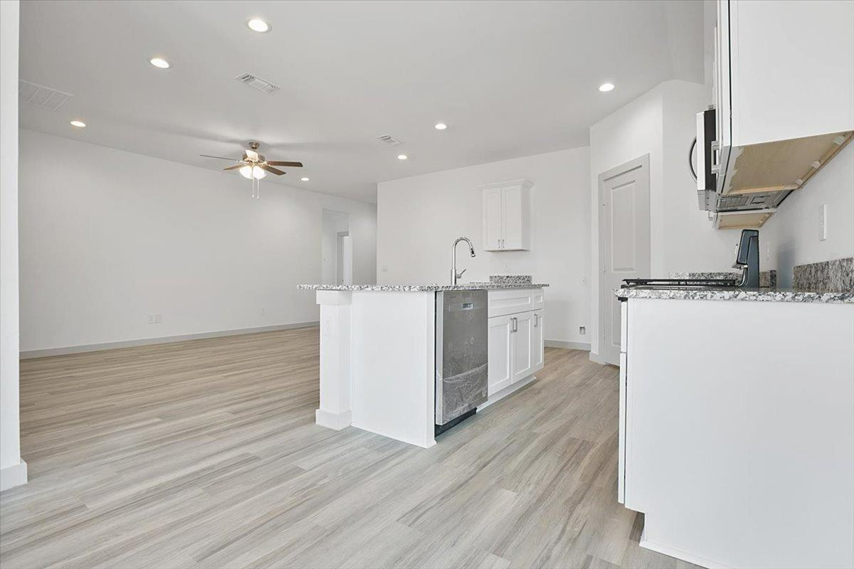 7342 9th Street Lubbock, TX 79416 - Photo 6 of 22 Photo of completed Baxter floorplan