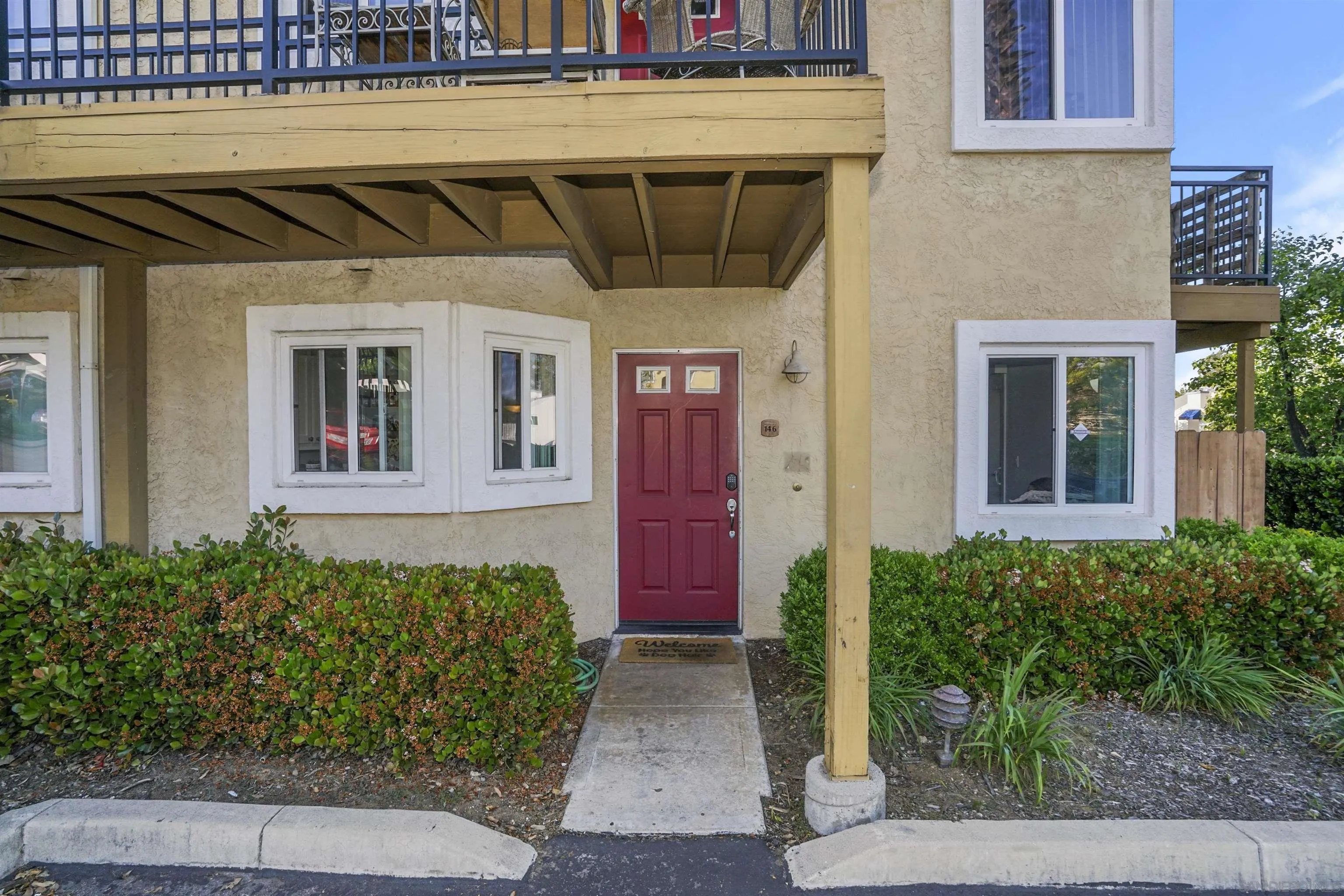 495 San Pasqual Valley Road, Unit 146 Escondido, CA 92025 - Photo 3 of 26 a front view of a house
