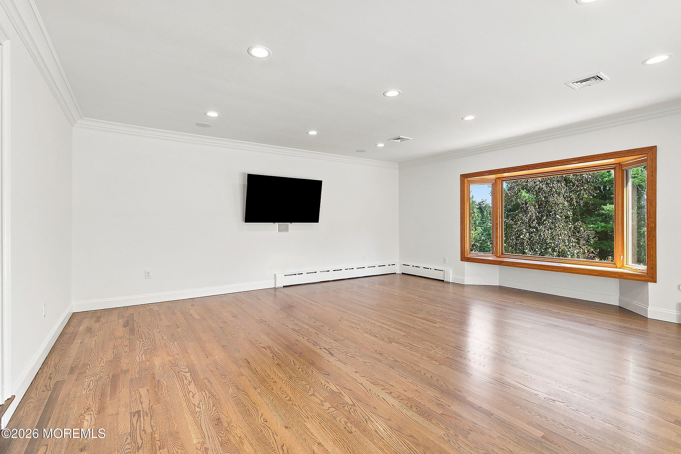 29 Centerville Road Holmdel, NJ 07733 - Photo 12 of 38 Family Room