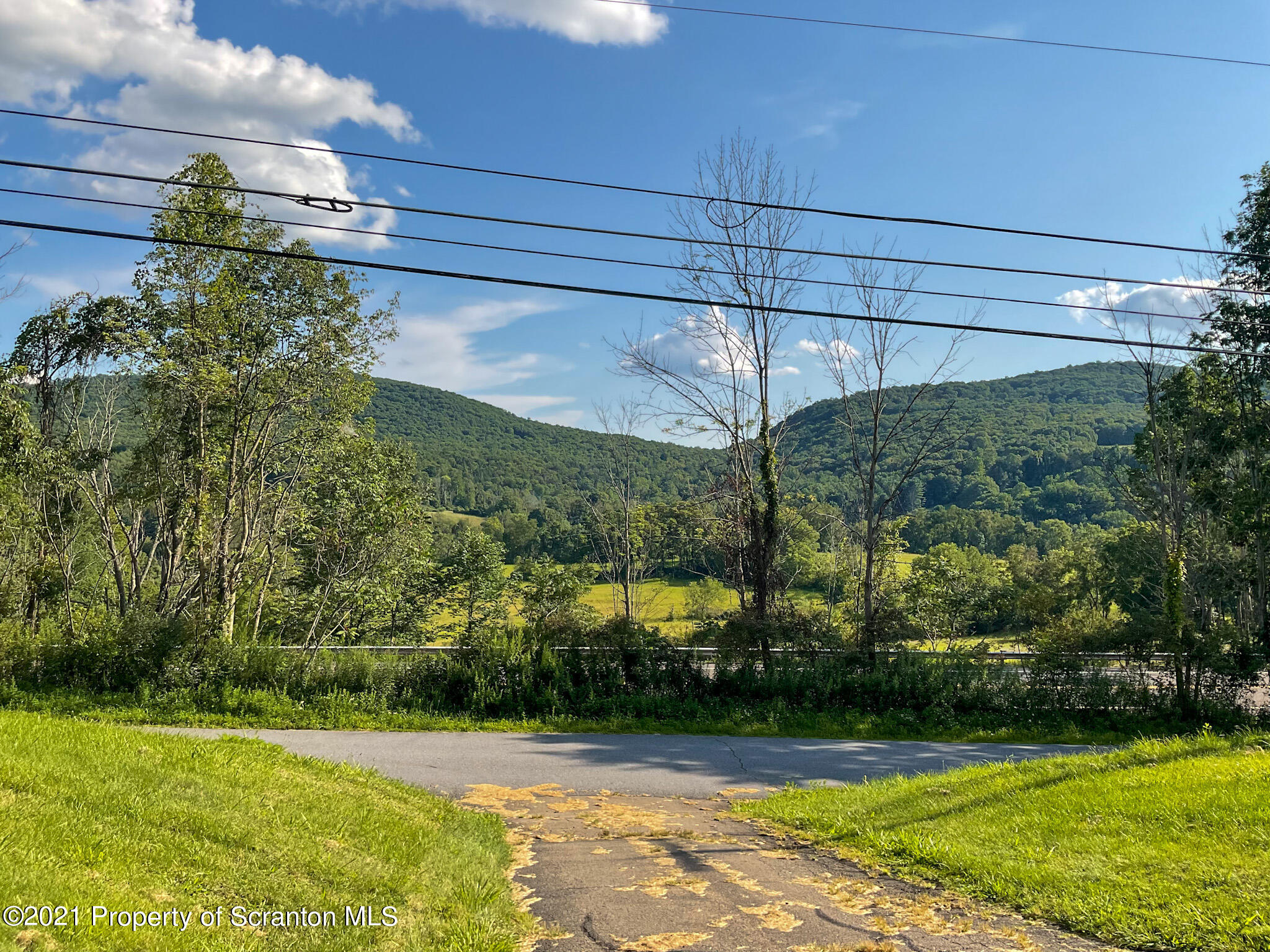 110 Bolouski Road Factoryville, PA 18419 - Photo 2 of 43 Gallery Image 2