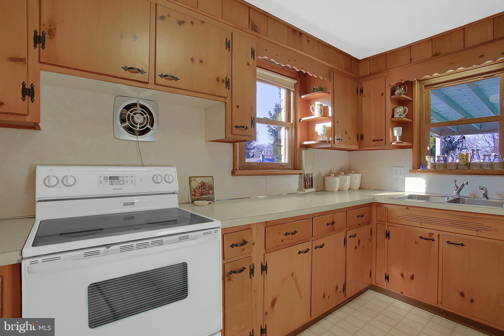 2056 West Trindle Road Carlisle, PA 17013 - Photo 15 of 24 Gallery Image 15