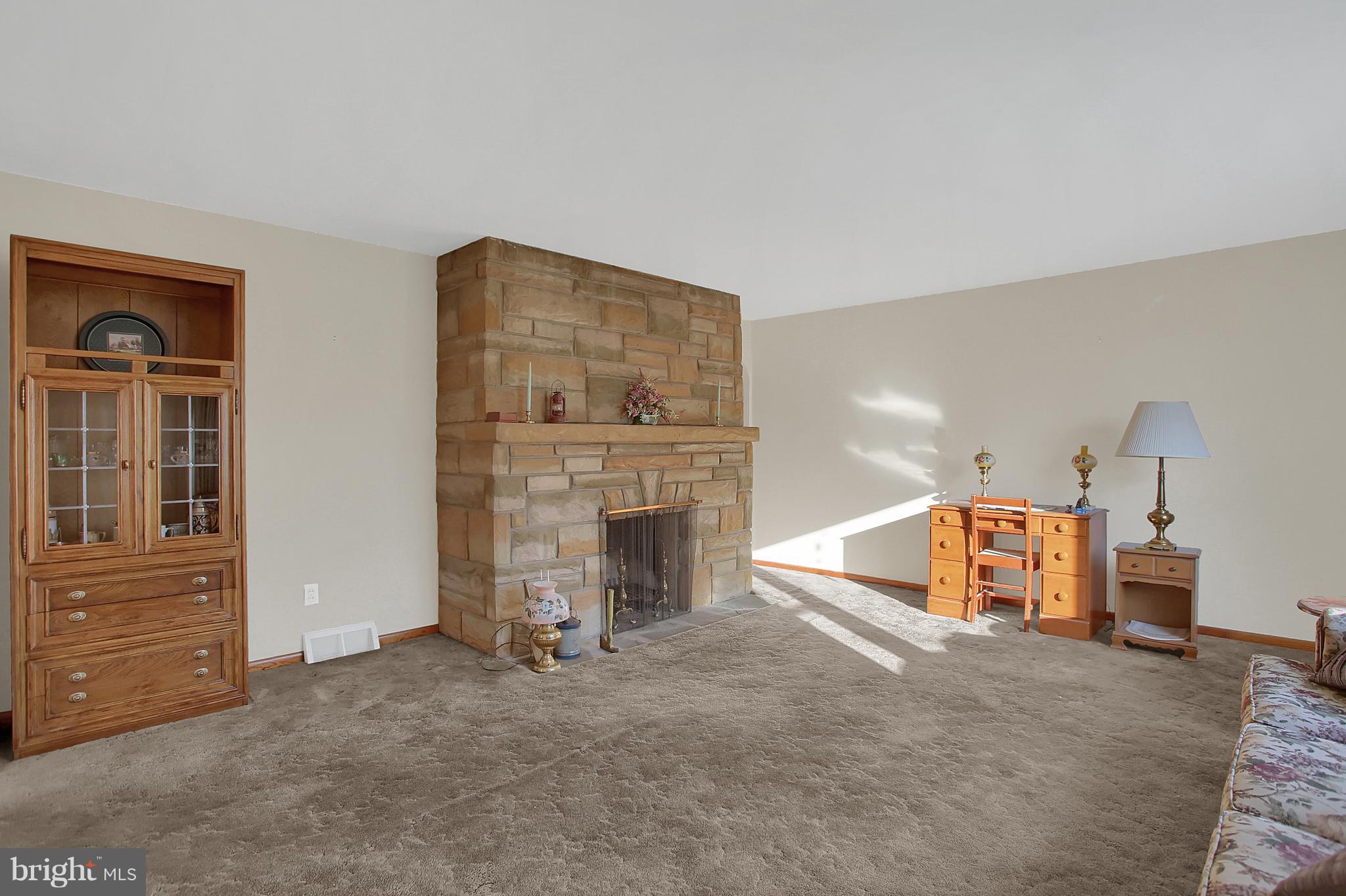 2056 West Trindle Road Carlisle, PA 17013 - Photo 7 of 24 Gallery Image 7