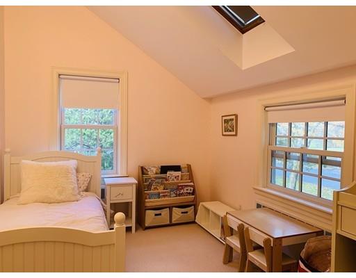 12 Bogle Street Weston, MA 02493 - Photo 15 of 22