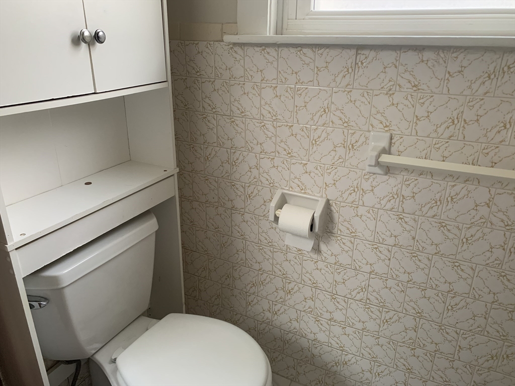 347 Lawton Street, Unit 2 Fall River, MA 02721 - Photo 13 of 14