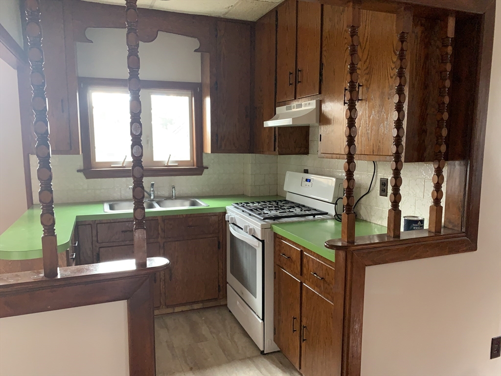 347 Lawton Street, Unit 2 Fall River, MA 02721 - Photo 4 of 14