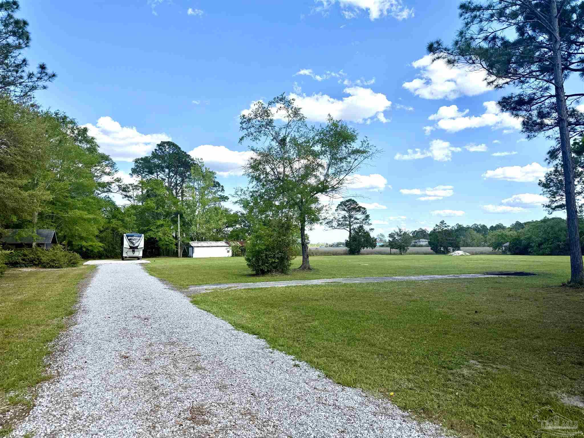 7524 Petersen Point Road Milton, FL 32583 - Photo 15 of 35