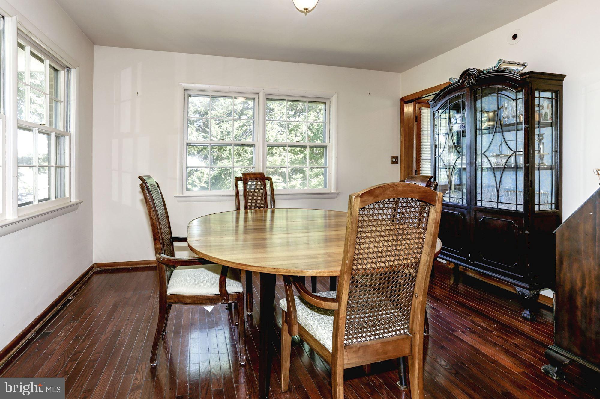 9217 Gue Road Damascus, MD 20872 - Photo 8 of 27 Dining room