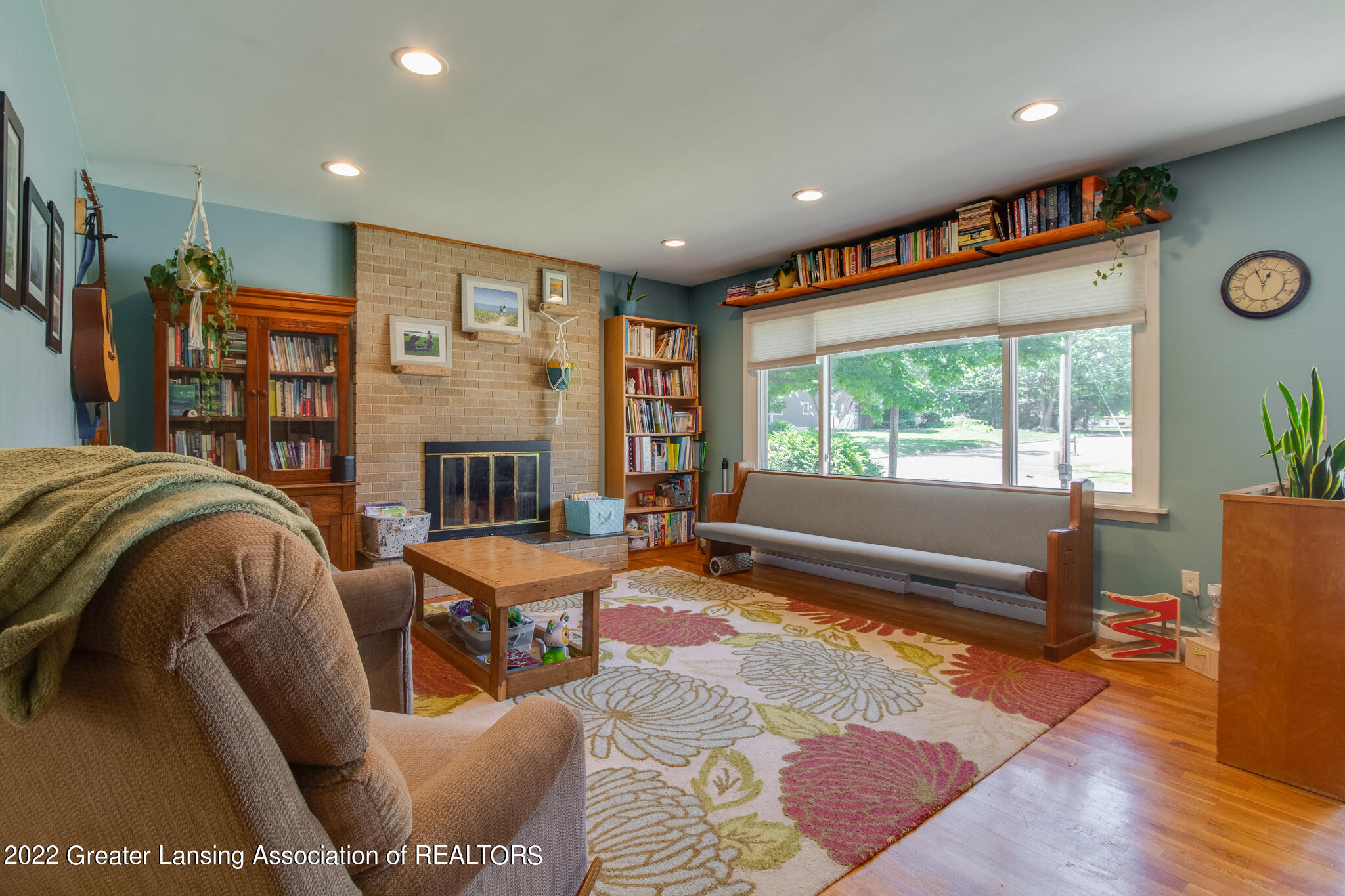 1002 Robins Road Lansing, MI 48917 - Photo 13 of 32 1002_Robins_KRIS-13