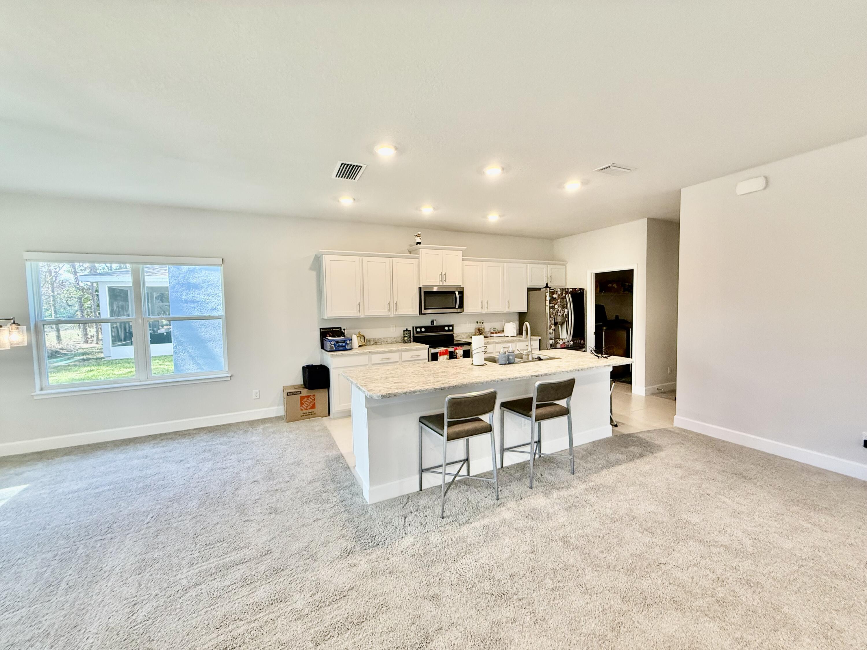 692 Northeast Turtleback Trail Port St. Lucie, FL 34983 - Photo 12 of 32 IMG_7322