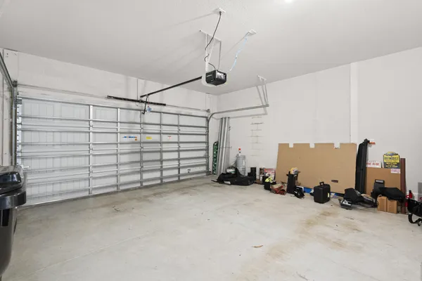 $2,900 | 692 Northeast Turtleback Trail, Port St. Lucie, FL 34983