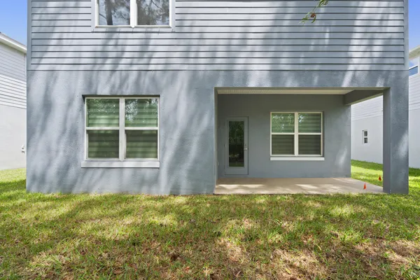 $2,900 | 692 Northeast Turtleback Trail, Port St. Lucie, FL 34983
