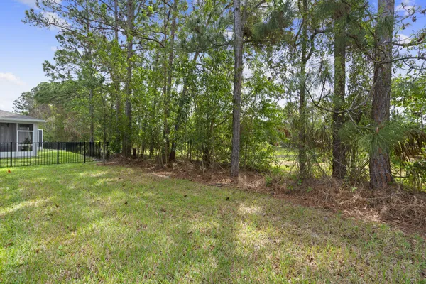 $2,900 | 692 Northeast Turtleback Trail, Port St. Lucie, FL 34983