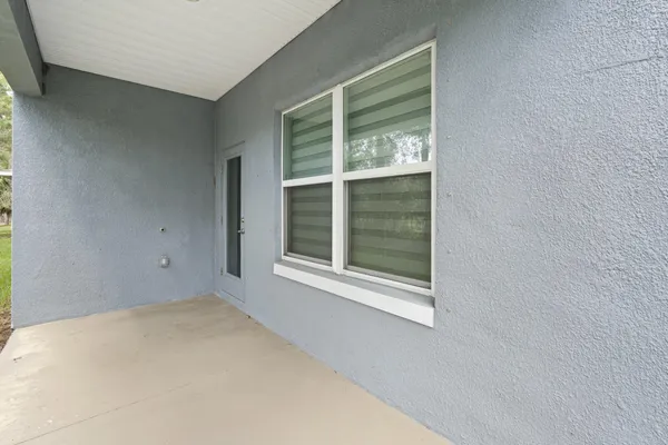 $2,900 | 692 Northeast Turtleback Trail, Port St. Lucie, FL 34983