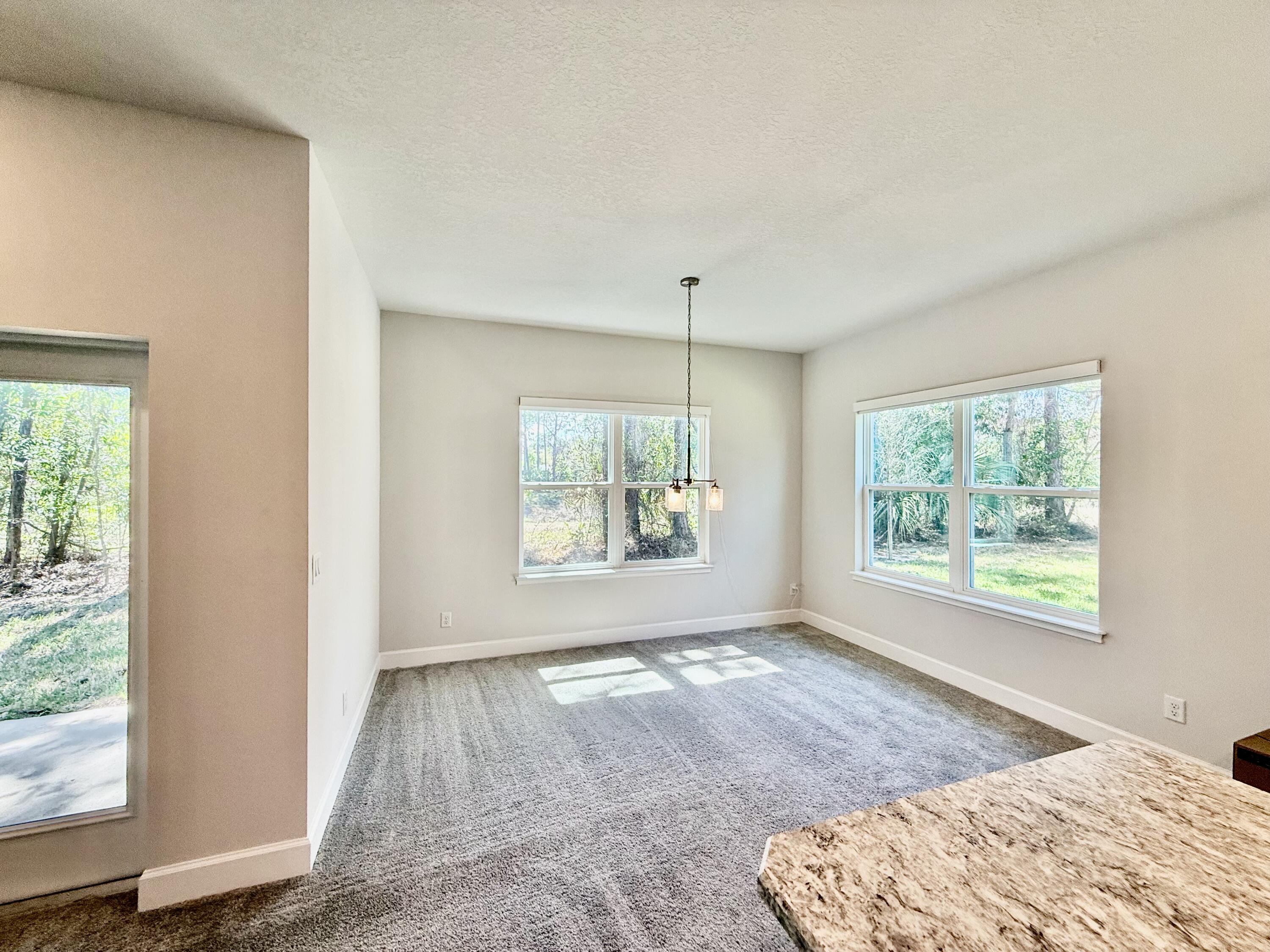 692 Northeast Turtleback Trail Port St. Lucie, FL 34983 - Photo 10 of 32 IMG_7319