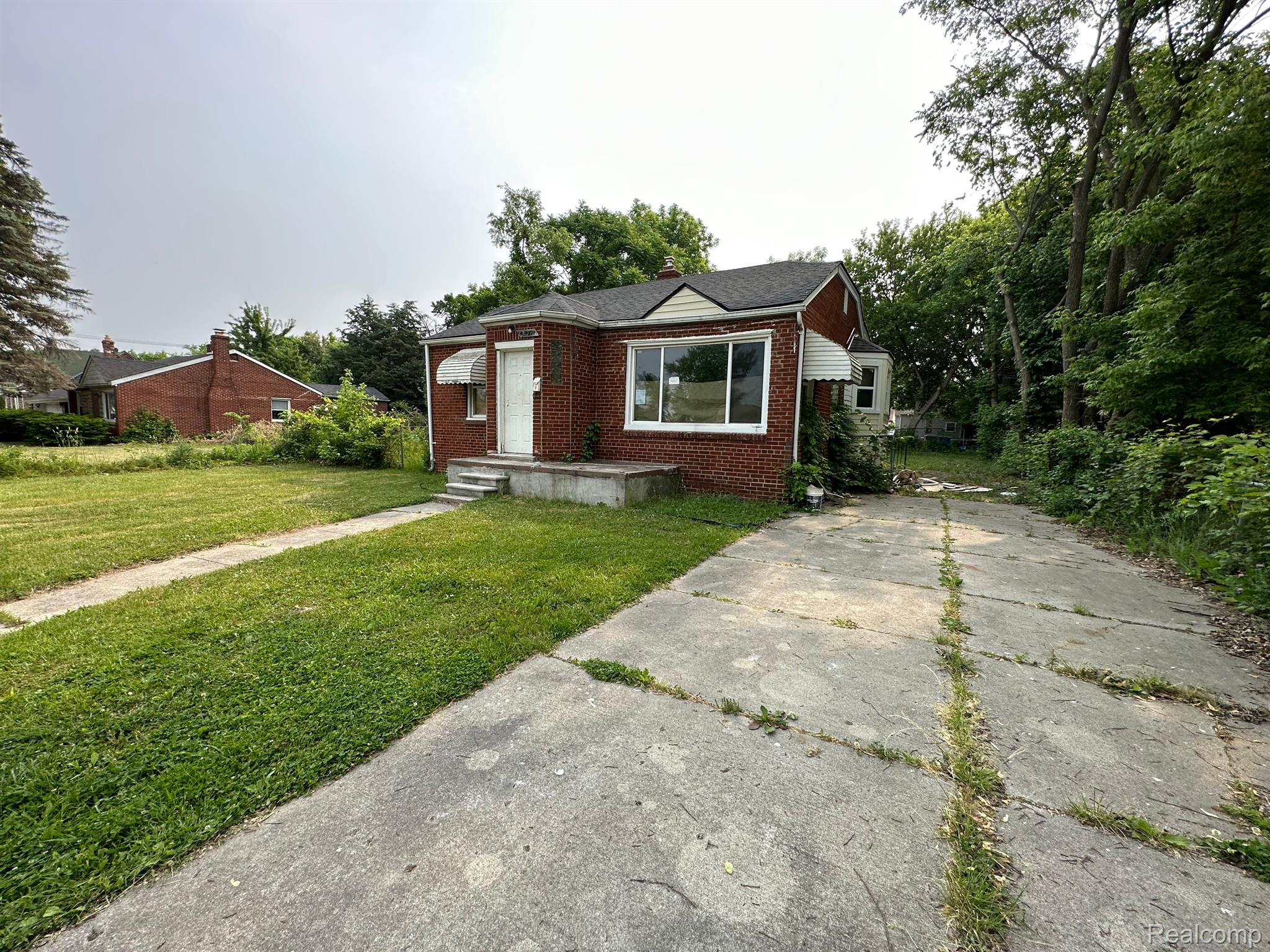 3243 Spruce Street Inkster, MI 48141 - Photo 2 of 17 Gallery Image 2