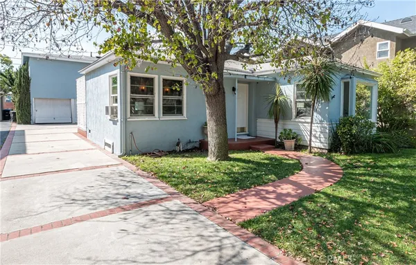 $1,279,000 | 121 North Myers Street, Burbank, CA 91506