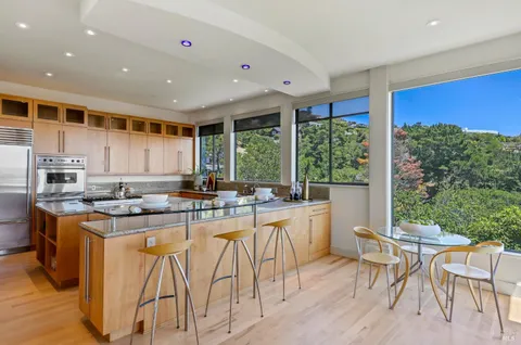 $5,997,000 | 21 Tara Hill Road, Tiburon, CA 94920