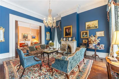 $8,500,000 | 2423 Prytania Street, New Orleans, LA 70130
