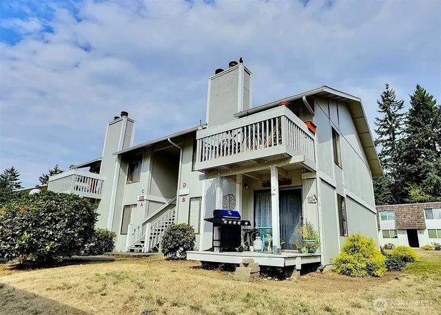 a view of front door of house