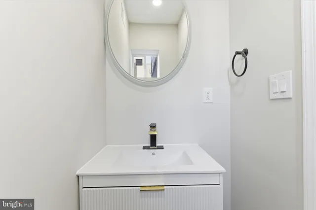 $339,999 | 2248 South Darien Street, Philadelphia, PA 19148