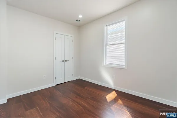 $2,400 | 824 George Street, Unit 1, Plainfield, NJ 07062