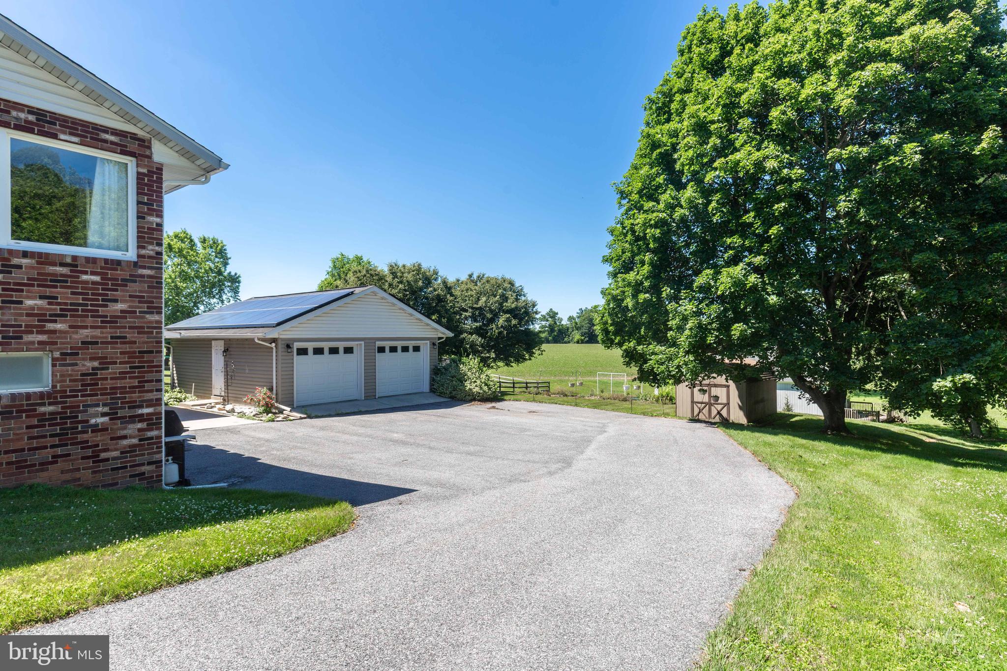 2409 Deer Park Road Finksburg, MD 21048 - Photo 10 of 24