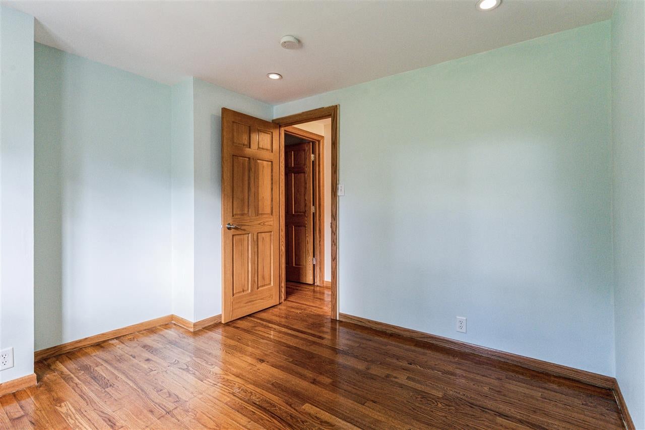 1241 38th Street Southeast Cedar Rapids, IA 52403 - Photo 11 of 22 Gallery Image 11