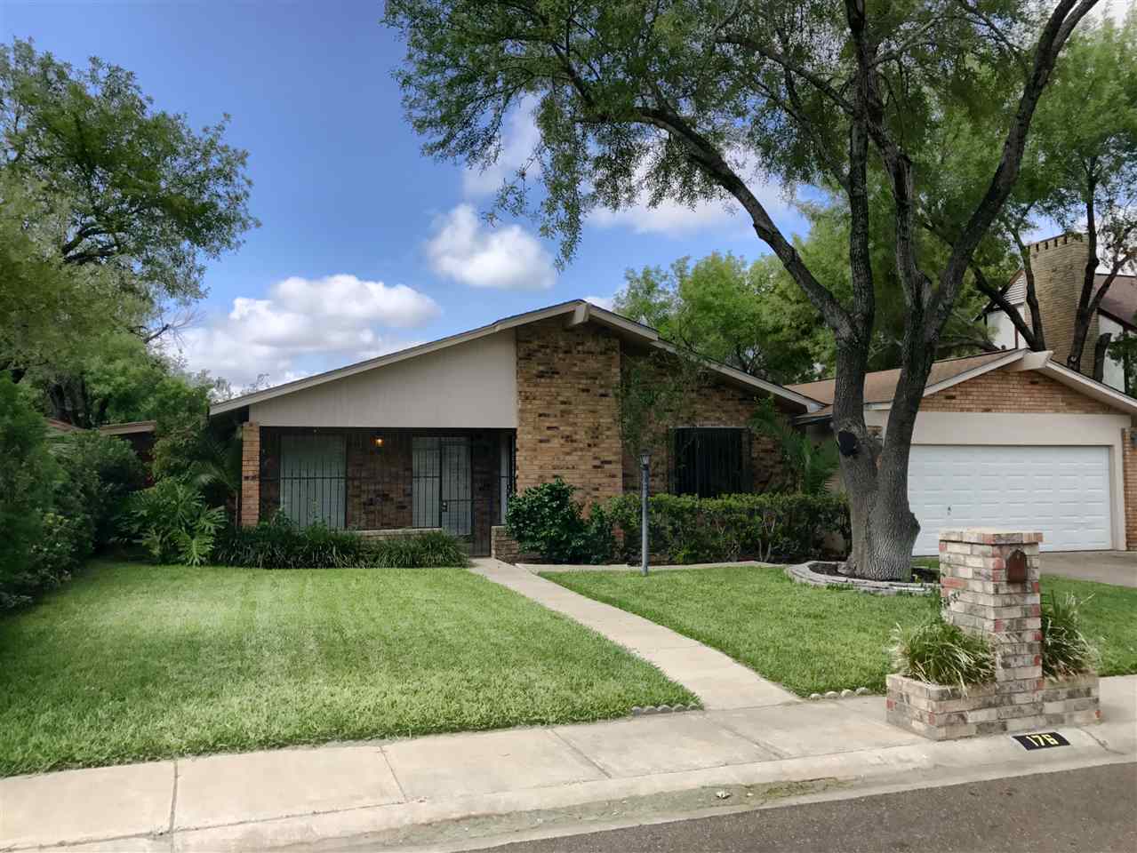 176 Arizona Loop Laredo, TX 78041 - Photo 20 of 20 Gallery Image 20