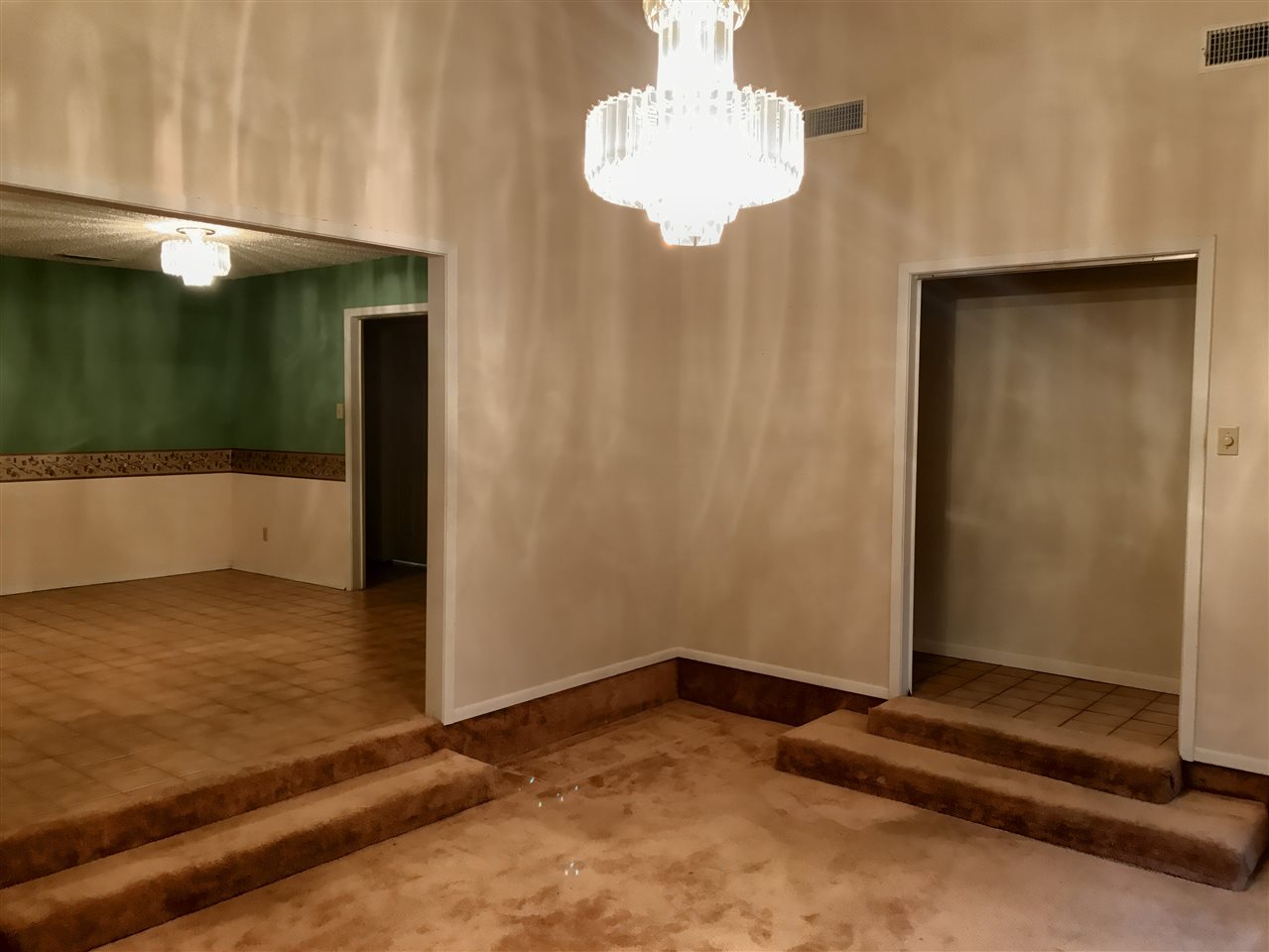 176 Arizona Loop Laredo, TX 78041 - Photo 7 of 20 Gallery Image 7